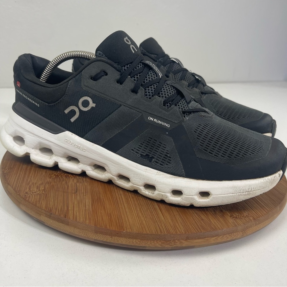 On Men’s Cloudrunner 2 - image 1